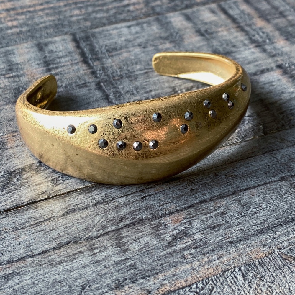 NEW Brushed Gold & Gunmetal Black Crystal Cuff Bracelet - Picture 5 of 8